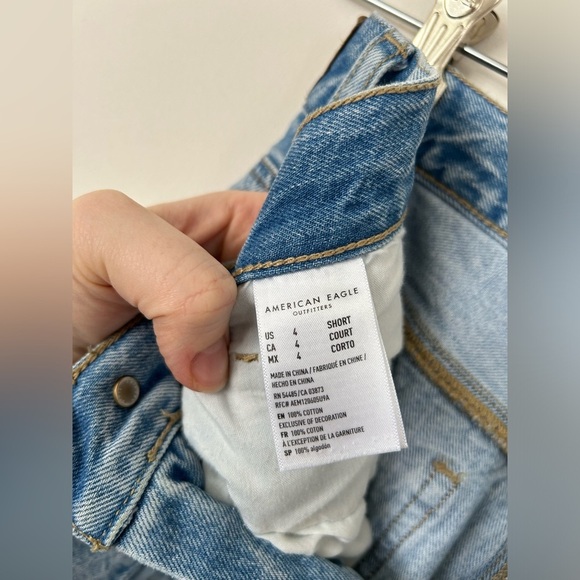 American Eagle Mom Jeans - Picture 7 of 10